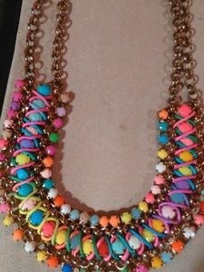 Bib necklace